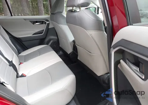 2021 Toyota Rav4 Xle Premium из США, поврежденный, VIN 2T3A1RFVXMW219350